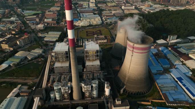 火力发电厂全球变暖烟囱冒烟工业污染