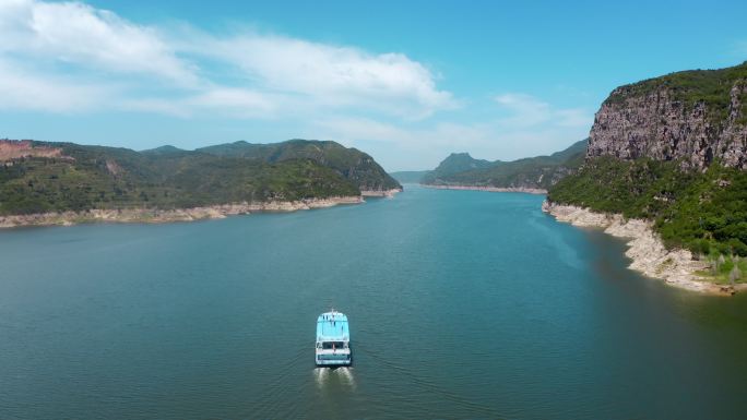 济源黄河三峡游轮风光