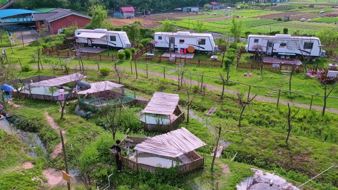 美丽南方房车营地 特色客栈