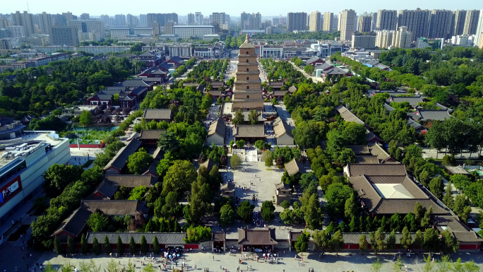 4K-西安城市地标建筑大雁塔小雁塔钟鼓楼