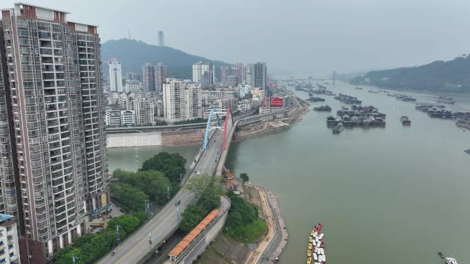 鸳鸯江