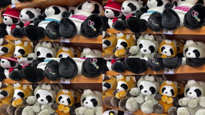 文旅店熊猫玩具展柜5