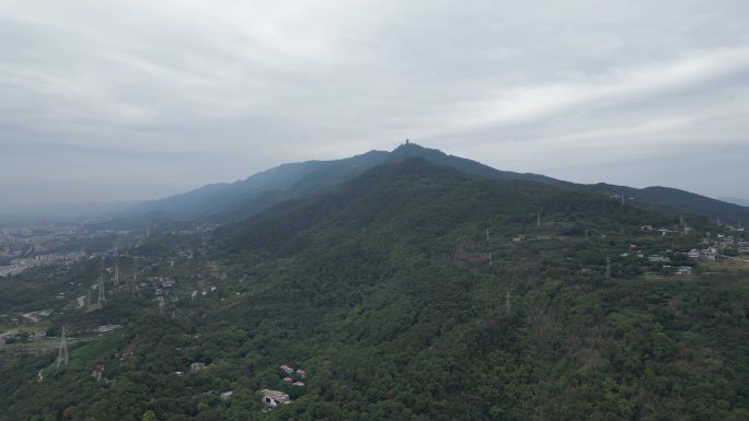 重庆北碚缙云山脉与城镇美景航拍