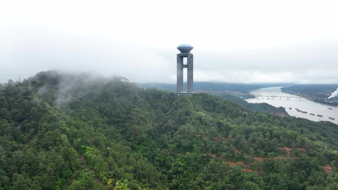 西江明珠塔