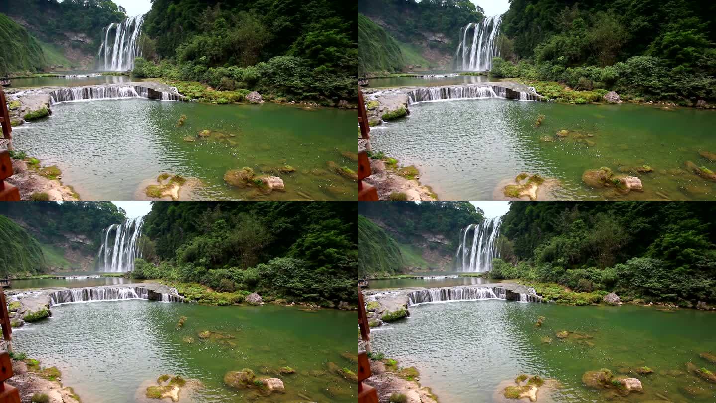 这是中国贵州瀑布。