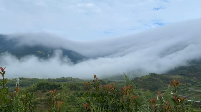 山峰的云海