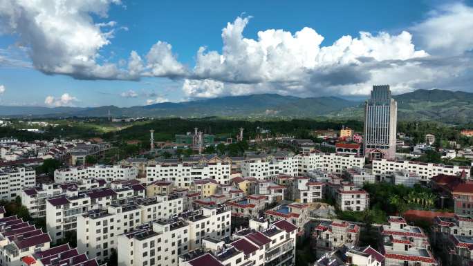 德宏傣族景颇族自治州陇川县城航拍