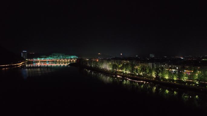 四川阆中古城夜景江岸