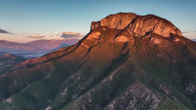 这座大山叫女神峰实拍航拍风景