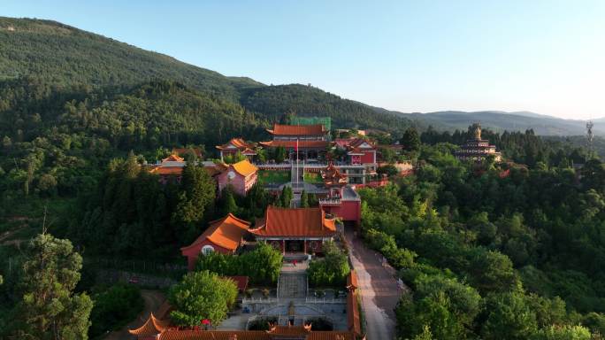 5K-昆明长虫山虚宁寺航拍