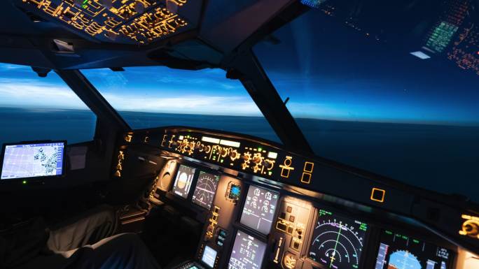 飞机驾驶舱夜光云视图时间流逝（驾驶舱POV）