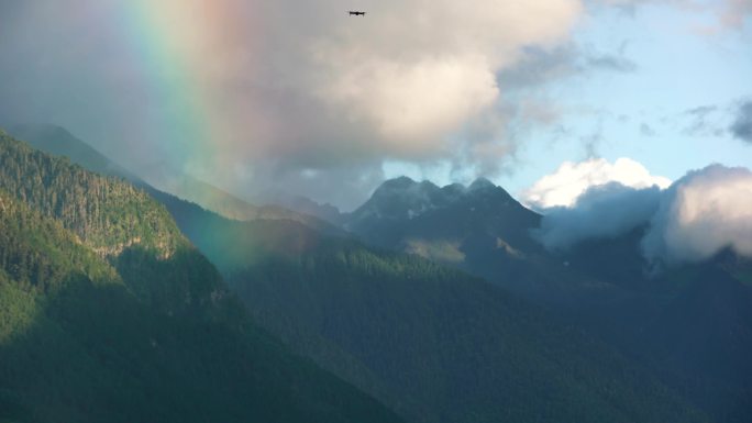 雅江 西藏 高山 雅江彩虹 雅江航拍