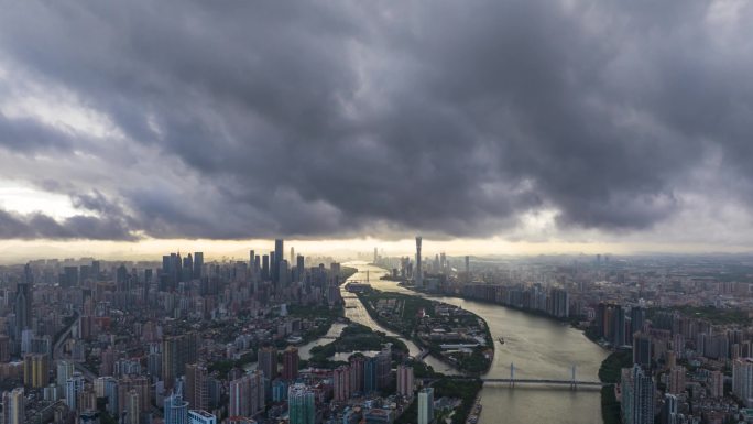 台风“马鞍”来袭前的广州风起云涌延时摄影