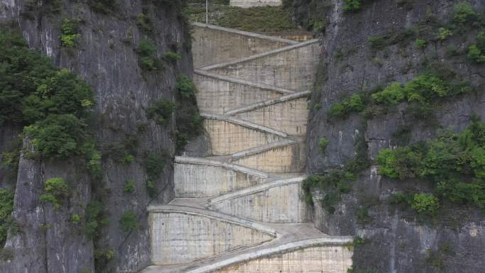 航拍巫溪令牌石公路