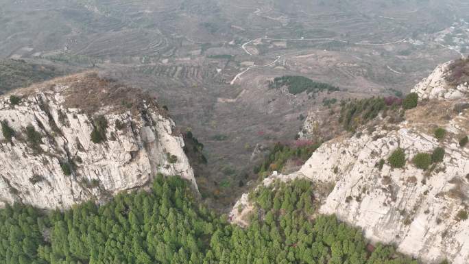 航拍济南三媳妇山