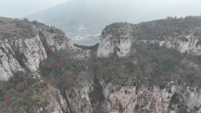 航拍济南三媳妇山