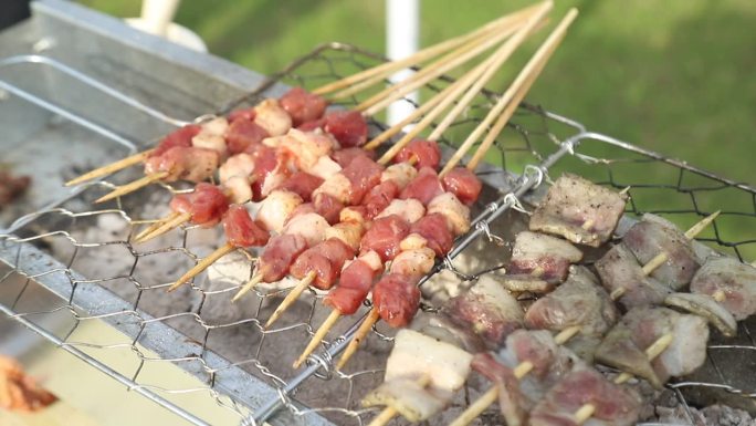 羊肉串 五花肉自助烧烤