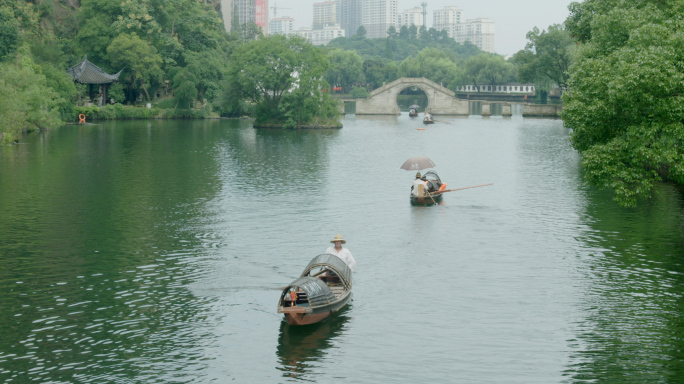 4K_绍兴水上乌篷船古镇河流旅游慢镜头