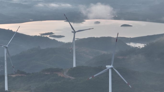 【正版原创】高山风力发电场