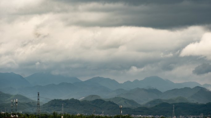 山村雨季 暴雨来临前