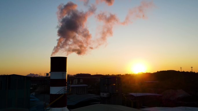 火力发电大烟囱工厂废气排放环境保护宣传片