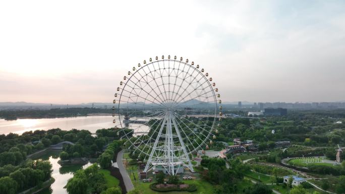 天颐湖景区摩天轮航拍