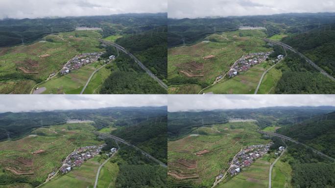 山村与公路