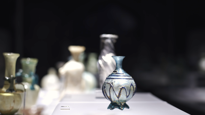 古代丝绸之路玻璃制品展