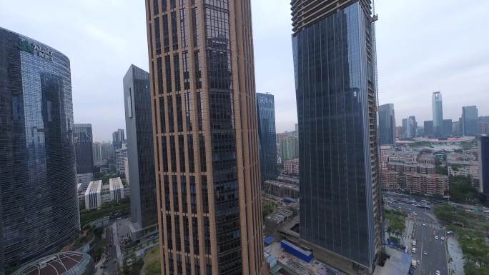 广晟国际大厦穿越机跳楼俯冲