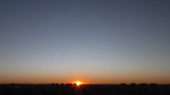 日出城市天际线早晨太阳清晨日出东方黎明