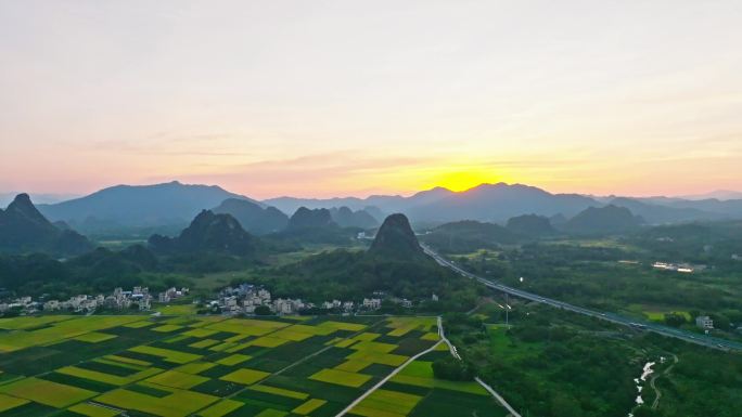 广东阳春马兰村稻田喀斯特地貌