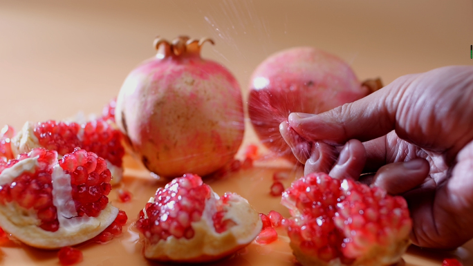 石榴-石榴子-石榴汁-水果 鲜果创意拍摄