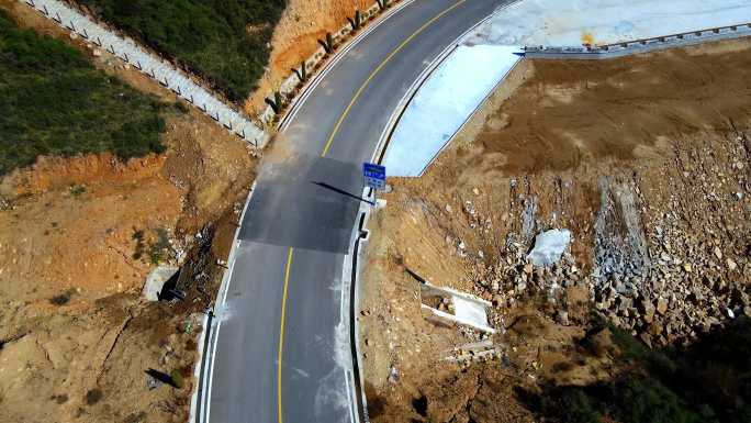 航拍山西偏关长城旅游公路