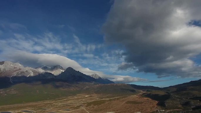 玉龙雪山空镜