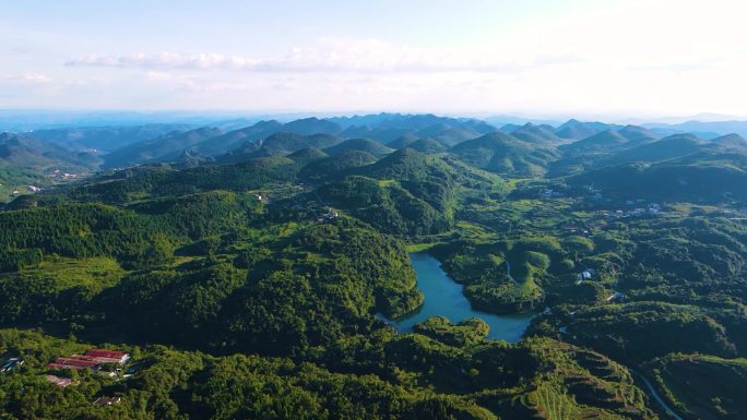 航拍中国宜居城市生态保护生活用水大美山河