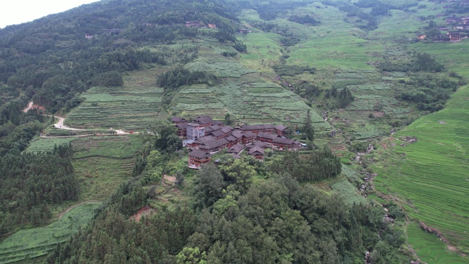 航拍广西龙胜龙脊风景区寨子民宿建筑