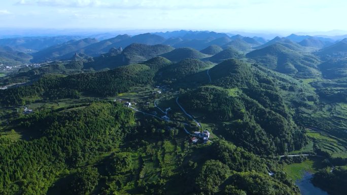 航拍中国宜居城市生态保护生活用水大美山河