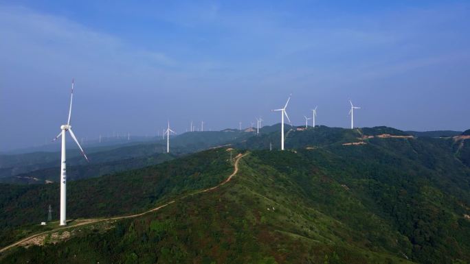 山顶发电风车