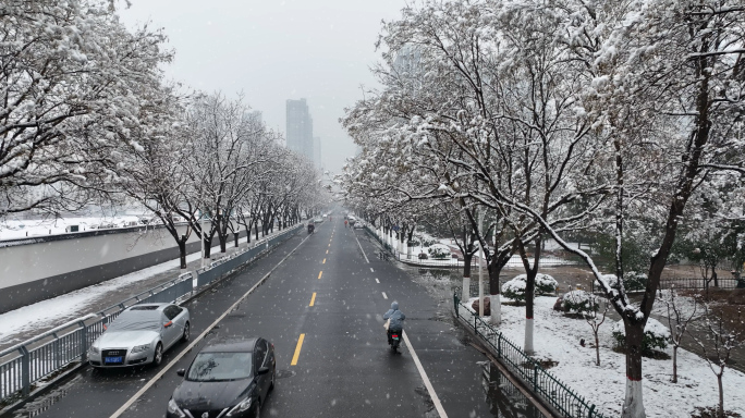 原创多组4K航拍郑州雪景