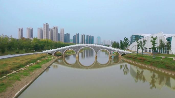 郑州市贾鲁河明德桥穿越桥洞航拍