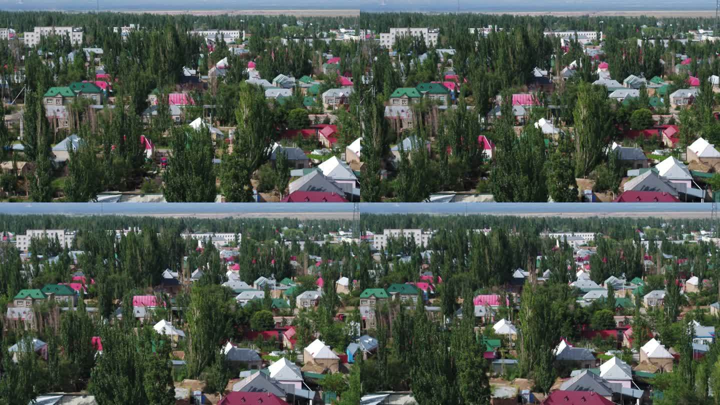 航拍新疆伊犁喀赞其的名居 屋顶 彩色屋顶