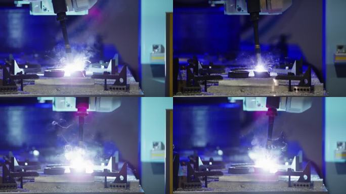 在室内制造设备中，机器人CNC机械臂将一层铝焊接到圆形金属形状上的侧视图