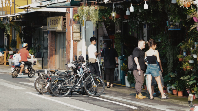 城市人文，清晨老巷，街景生活，市井