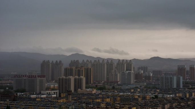 山西大同大西街小石子山方向雨帆延时