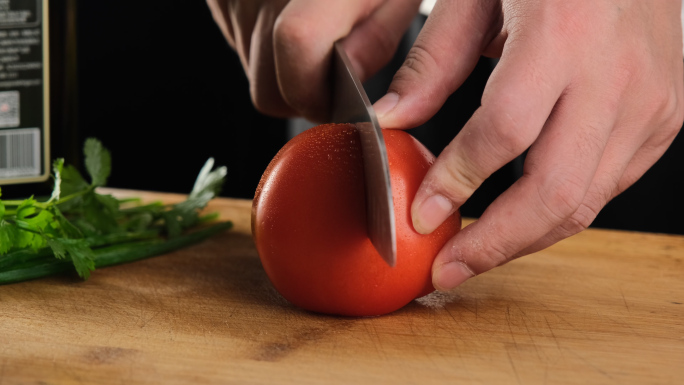切西红柿 切菜
