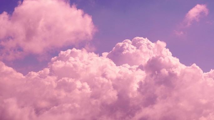 浪漫天空粉色云朵延时唯美梦幻彩色云彩晚霞