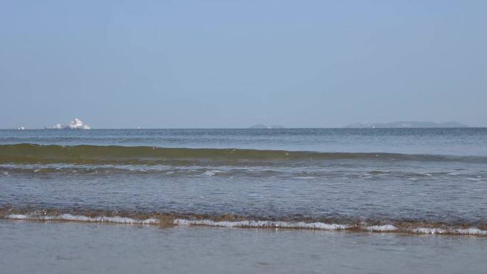 海边波涛汹涌朵朵浪花地平线海水