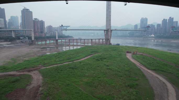 重庆长江大桥及河床航拍