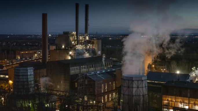 化工厂-航拍热力电厂工业大烟囱节能减排