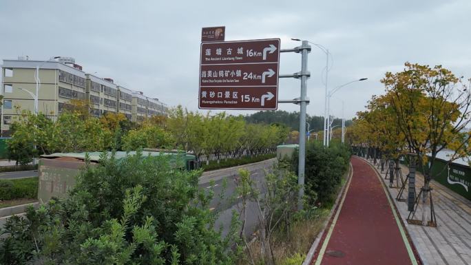 渣土车经过城市道路